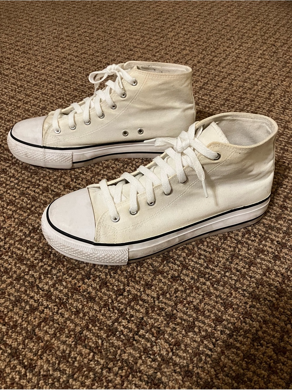 Women’s 10.5 White Canvas High-Top Sneakers | Retro Y2K Streetwear Shoes - Picture 2 of 6